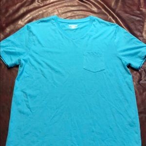 Men’s Express Pocket V-Neck